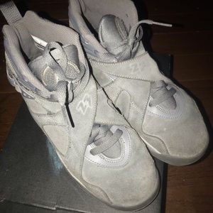 Jordan Retro 8 “Cool Grey”